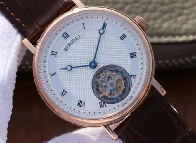 怎樣預防寶璣手表表帶掉色？（手表表帶保養）