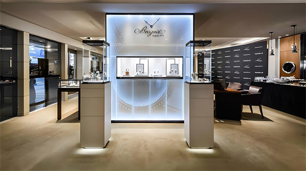 寶璣機械表表冠拔不出?專業技巧助您輕松解決!僅限機械表迷必看 寶璣機械表表冠拔不出?專業技巧助您輕松解決!僅限機械表迷必看