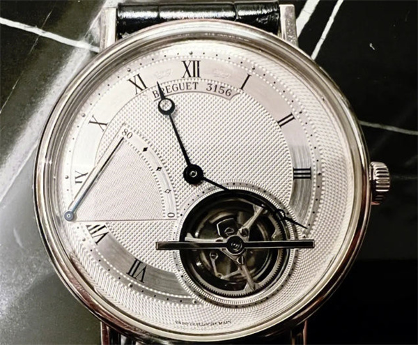 寶璣機械腕表表冠拔不出？專業技巧助您輕松解決