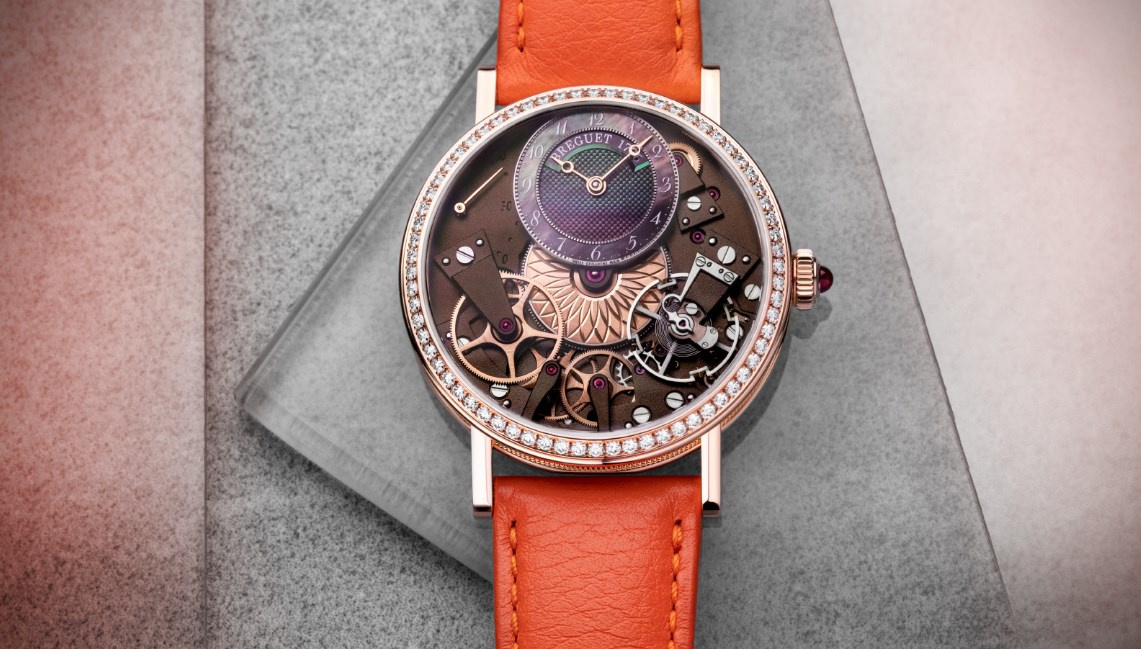 寶璣表帶掉色應(yīng)該咋辦